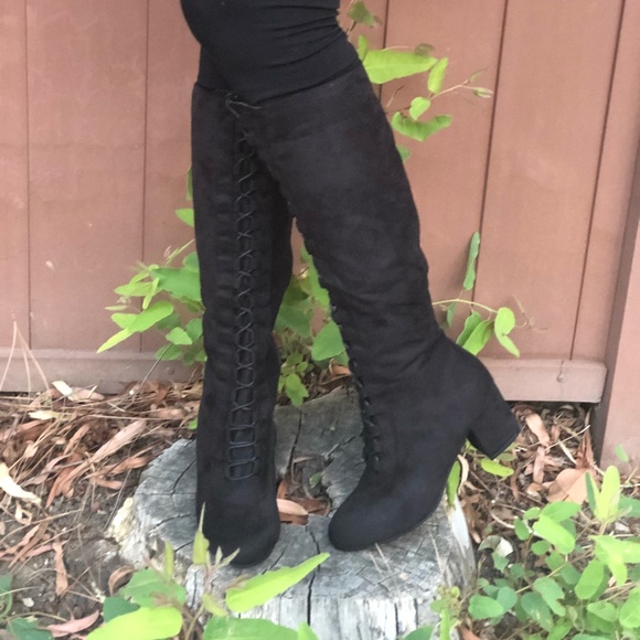 Tall lace up boot - Picture 4 of 8